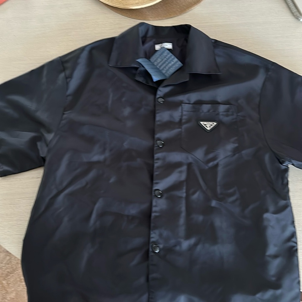 Men’s Prada snap button down, new with tags